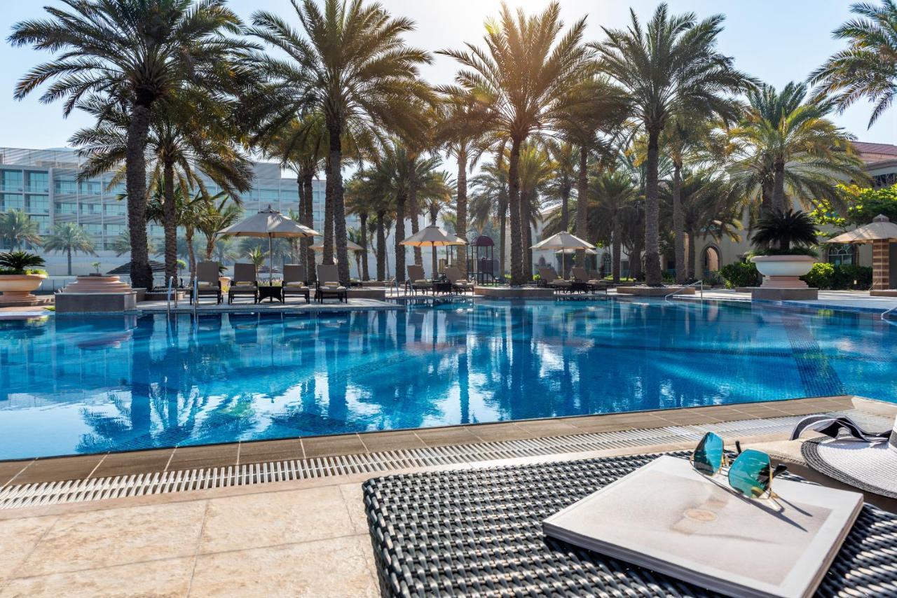 Al Raha & Hotel 5*