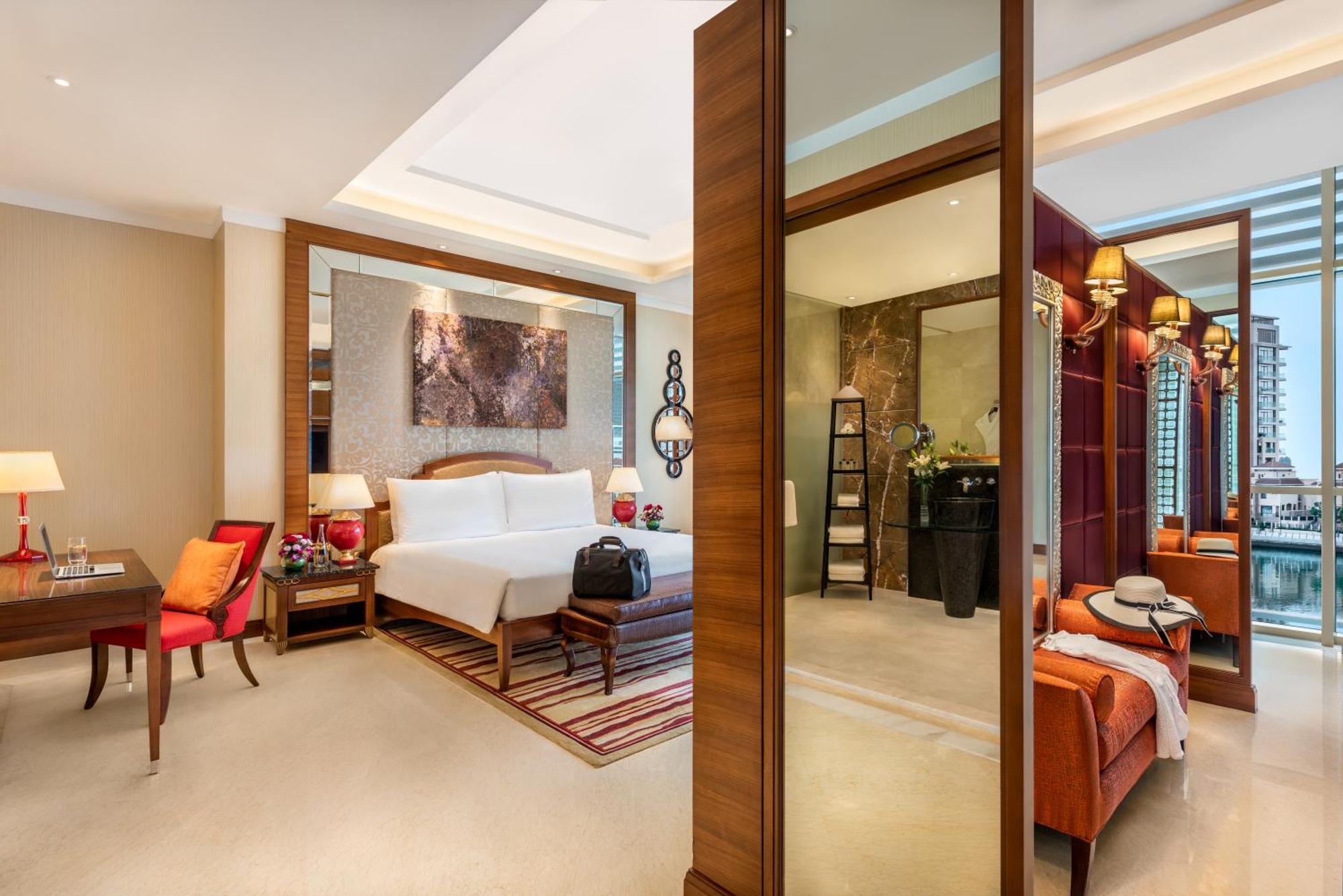 Al Raha & Hotel