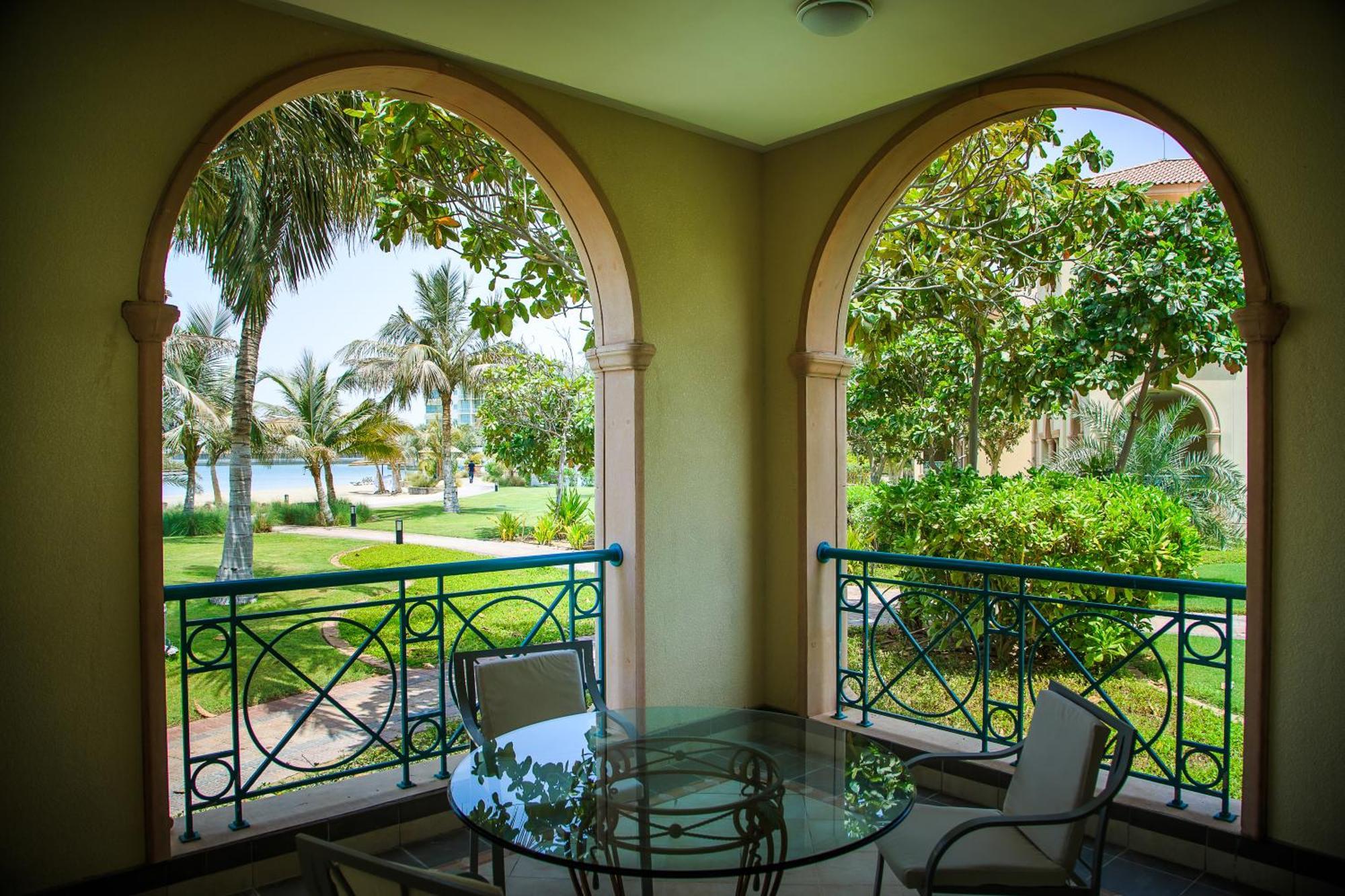 Hotel Al Raha & 5*